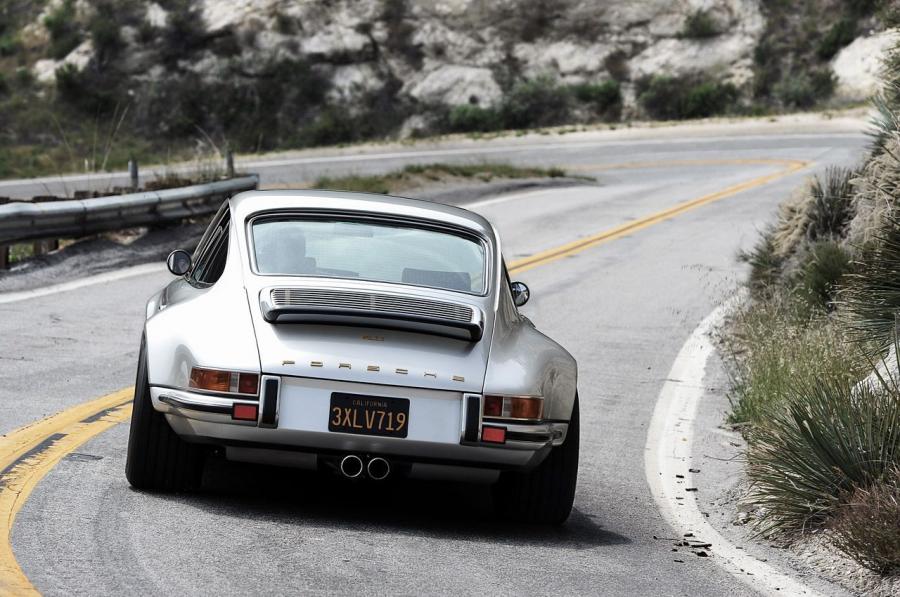  Porsche 911 Restored by Singer 1991 года  (фото 55 из 58)